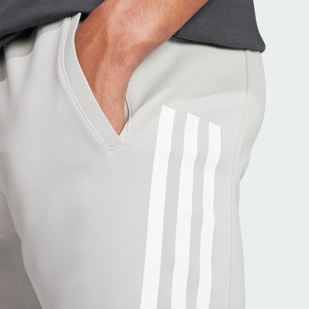 Adidas Future Icons 3-Streifen Hose. 5