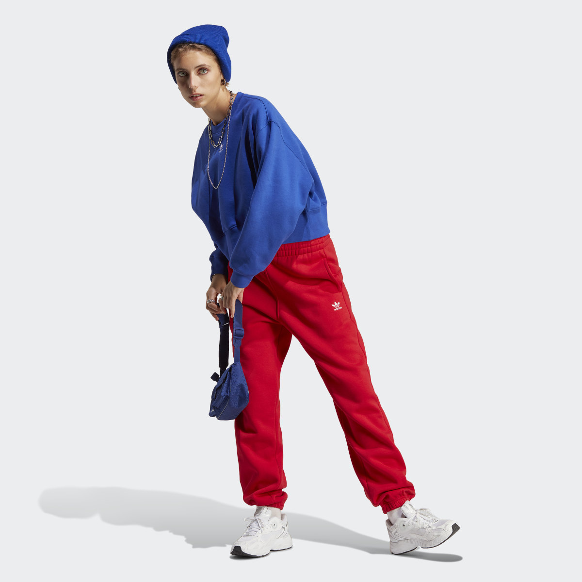 Adidas Pantaloni Essentials Fleece. 4