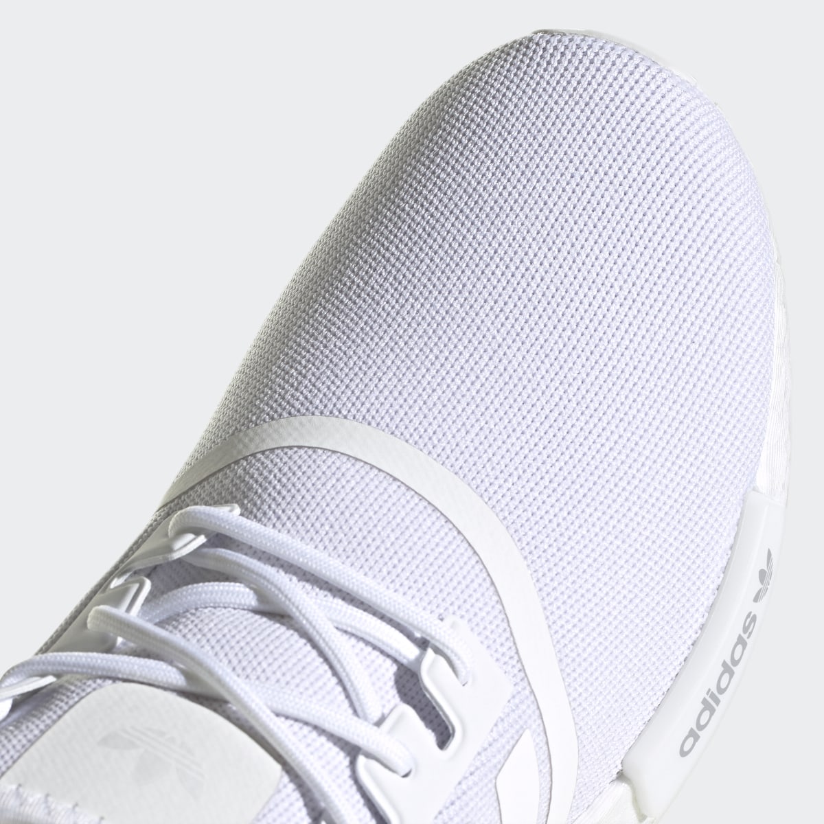 Adidas Chaussure NMD_R1. 9