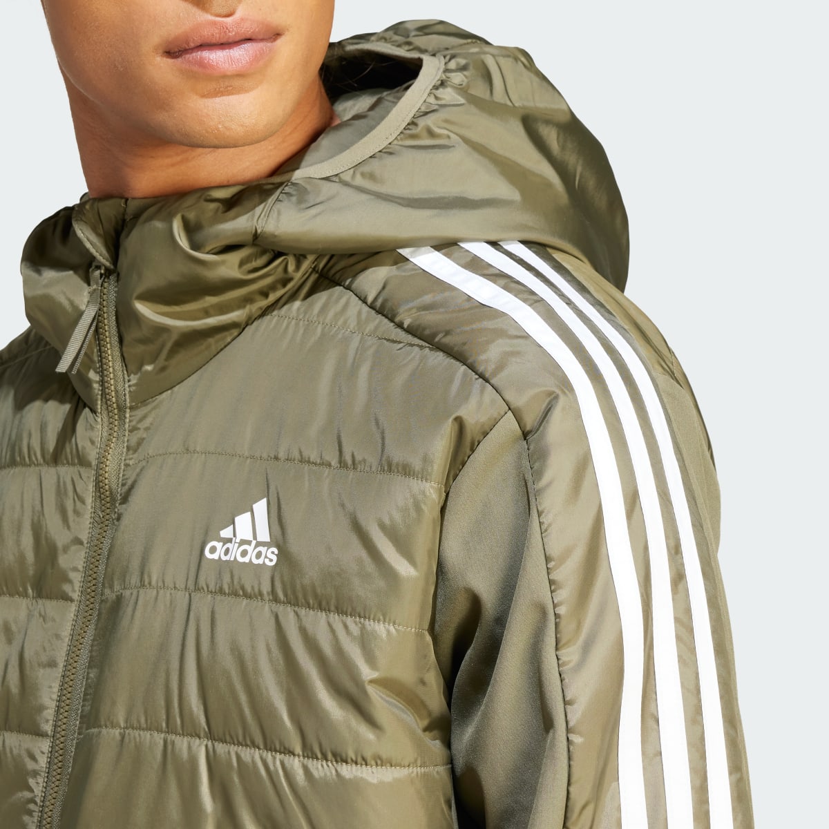 Adidas Casaco Hibrido com Capuz e Isolamento Essentials. 6