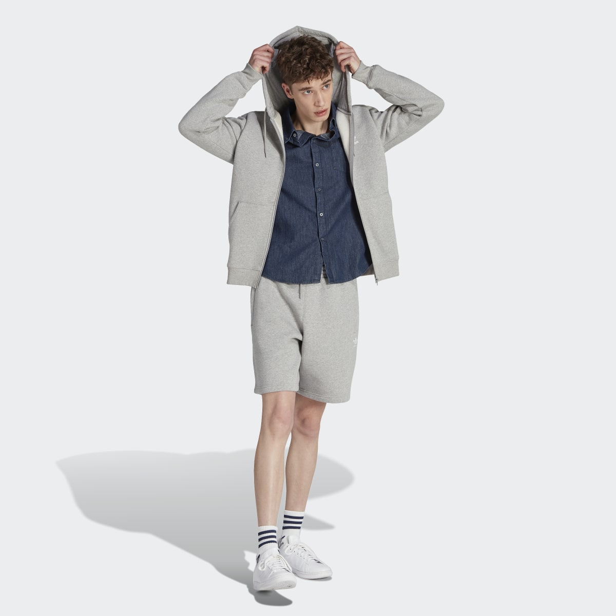 Adidas Trefoil Essentials Full-Zip Hoodie. 4