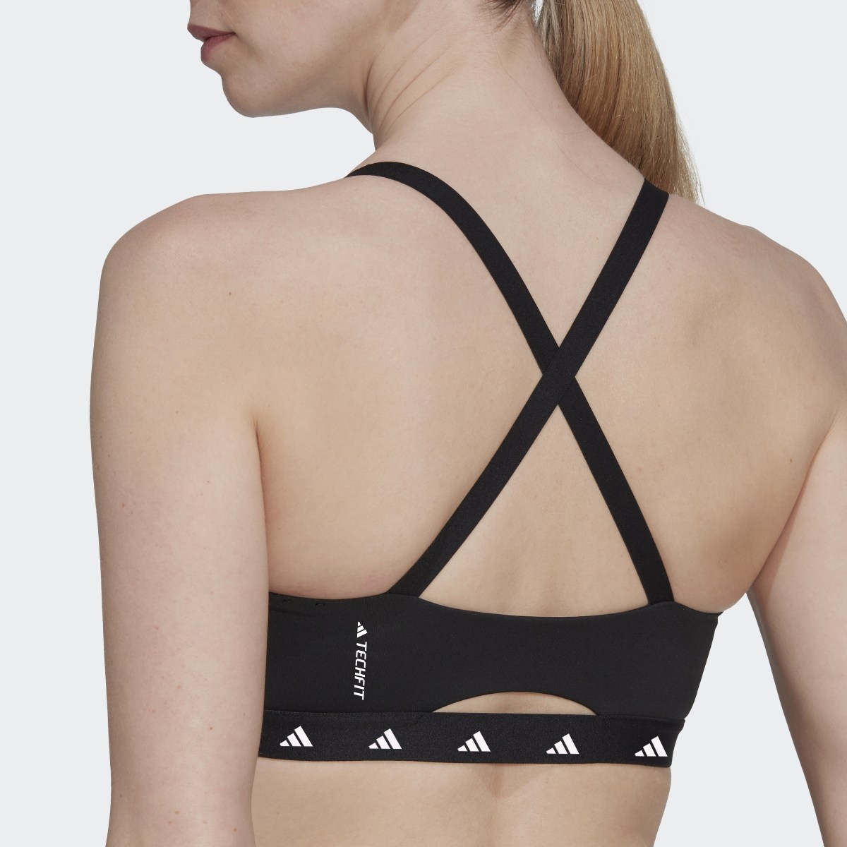 Adidas Aeroimpact Training Light-Support Techfit Bra. 9