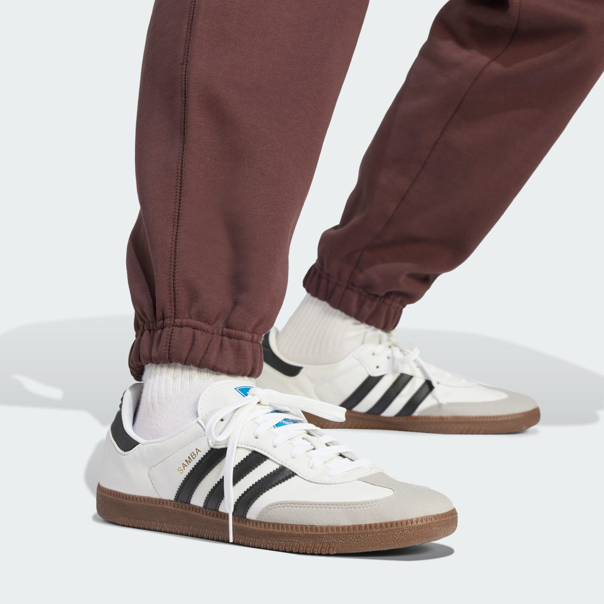 Adidas Calças Premium Essentials. 6