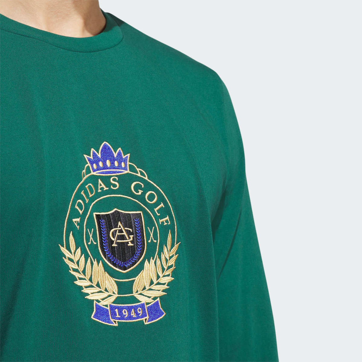 Adidas Go-To Crest Graphic Long Sleeve T-Shirt. 9