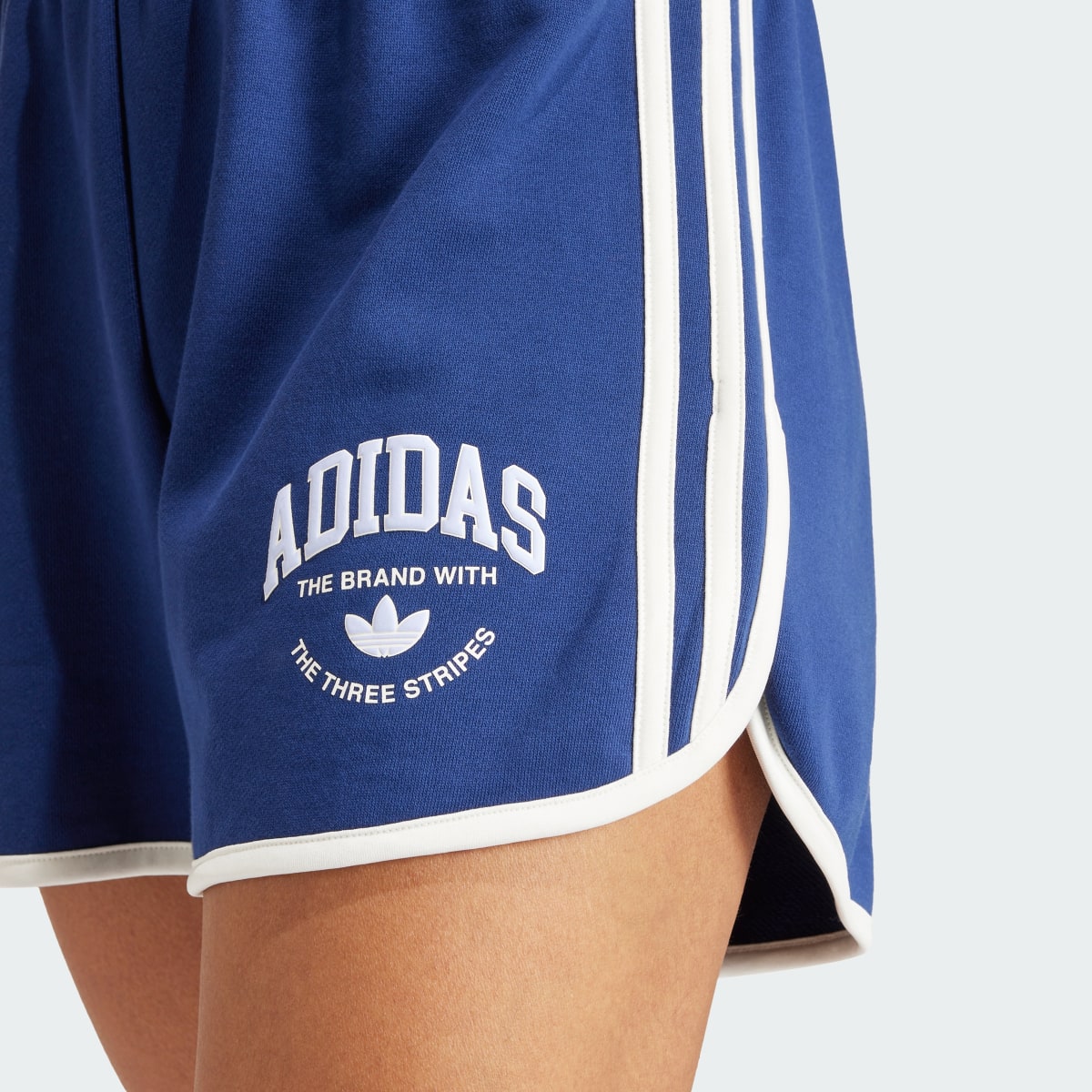 Adidas VRCT Graphic Shorts. 5