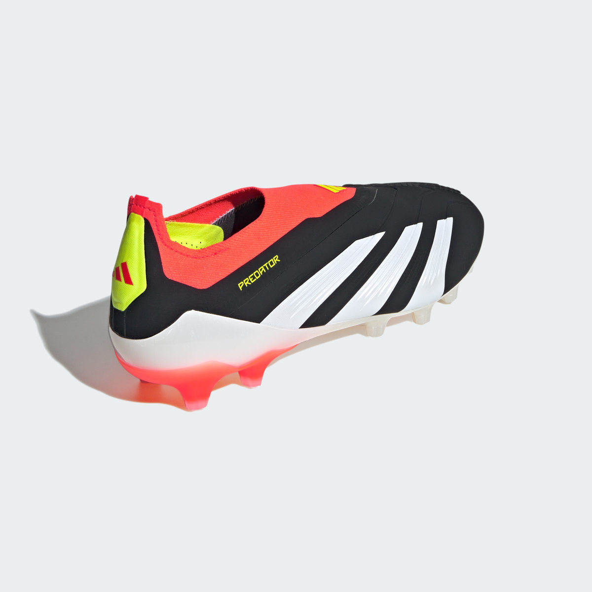 Adidas Predator Elite Laceless Artificial Grass Football Boots. 9
