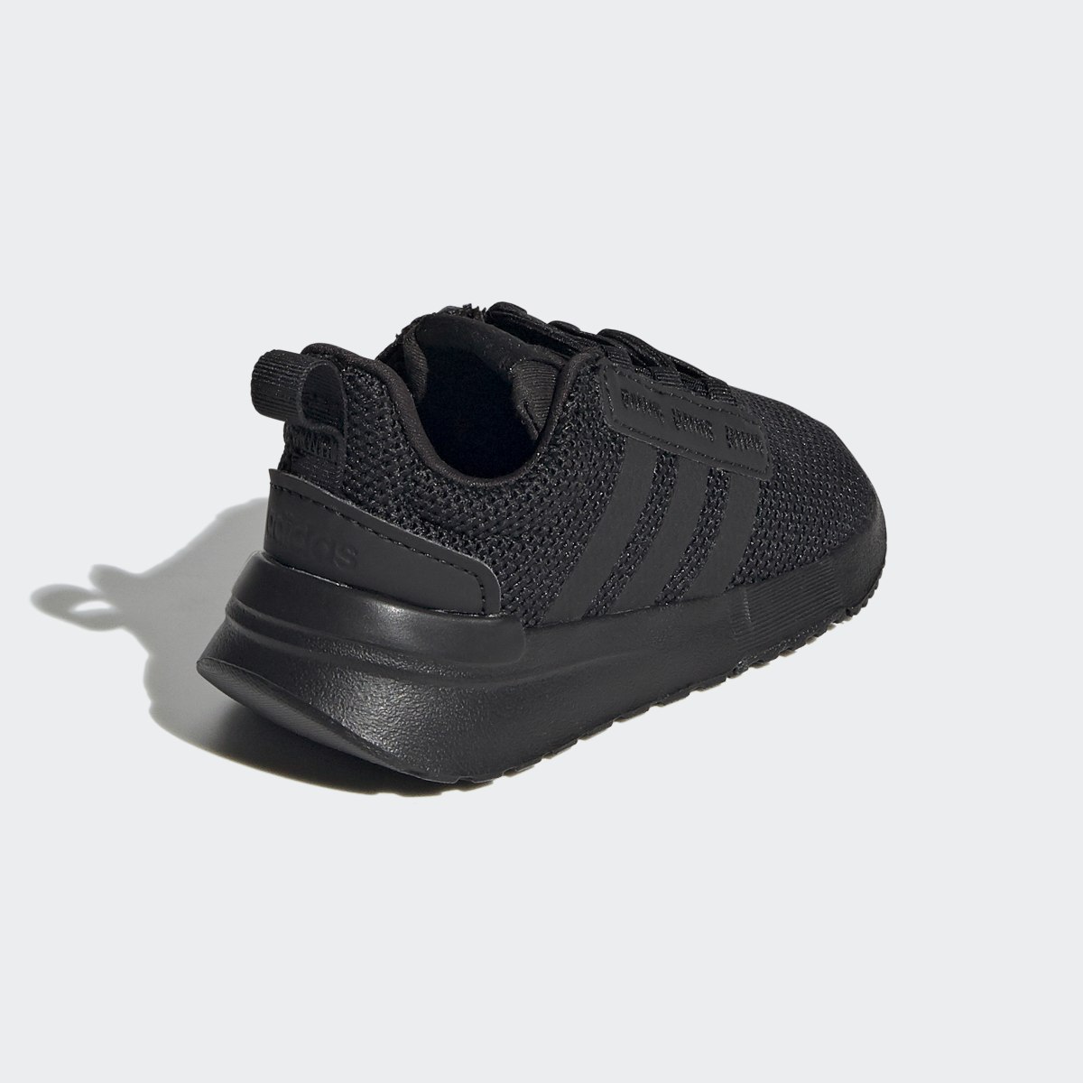 Adidas Zapatilla Racer TR21. 6