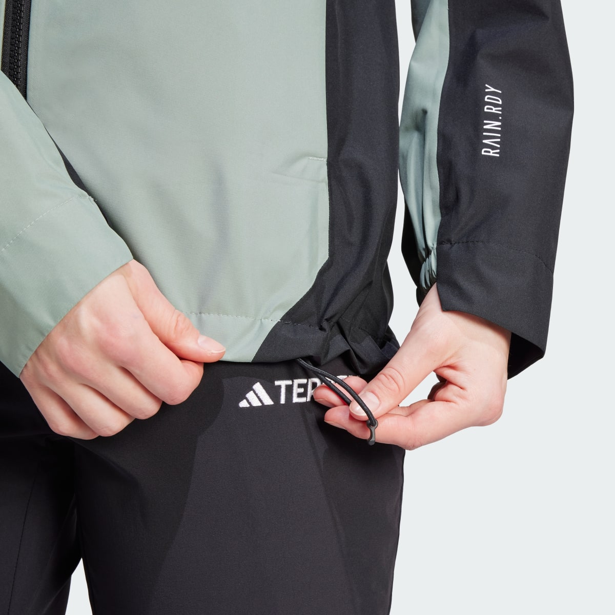 Adidas Terrex Multi 2.5L Rain.Rdy Jacket. 7