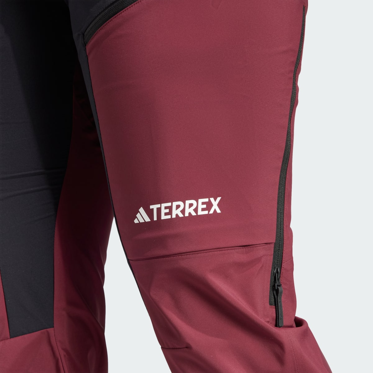 Adidas Pantalon soft shell Terrex Techrock Tour. 9