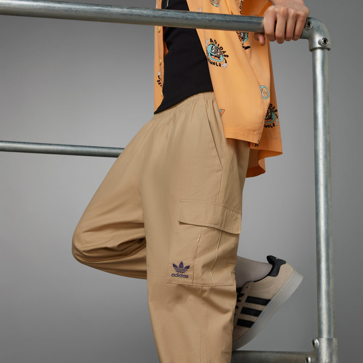 Adidas Pantalón Enjoy Summer Cargo. 9