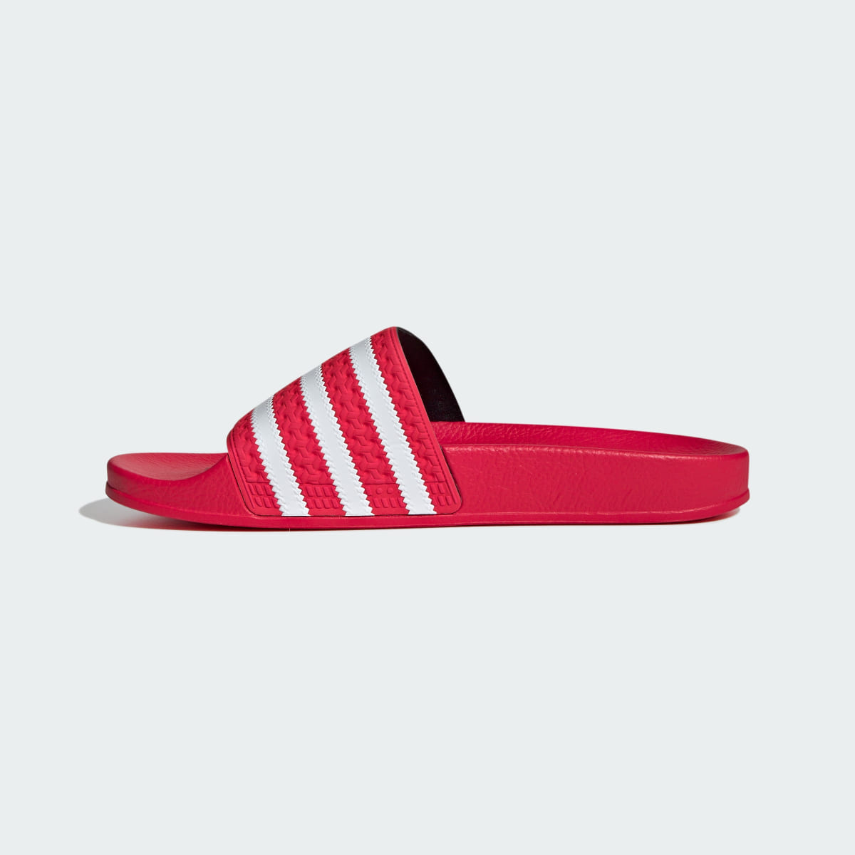 Adidas adilette. 6