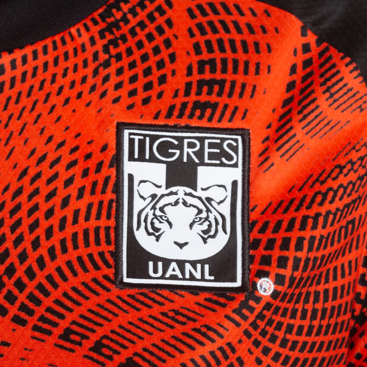 Adidas Tercer Jersey Tigres UANL 24/25 Mujer. 5