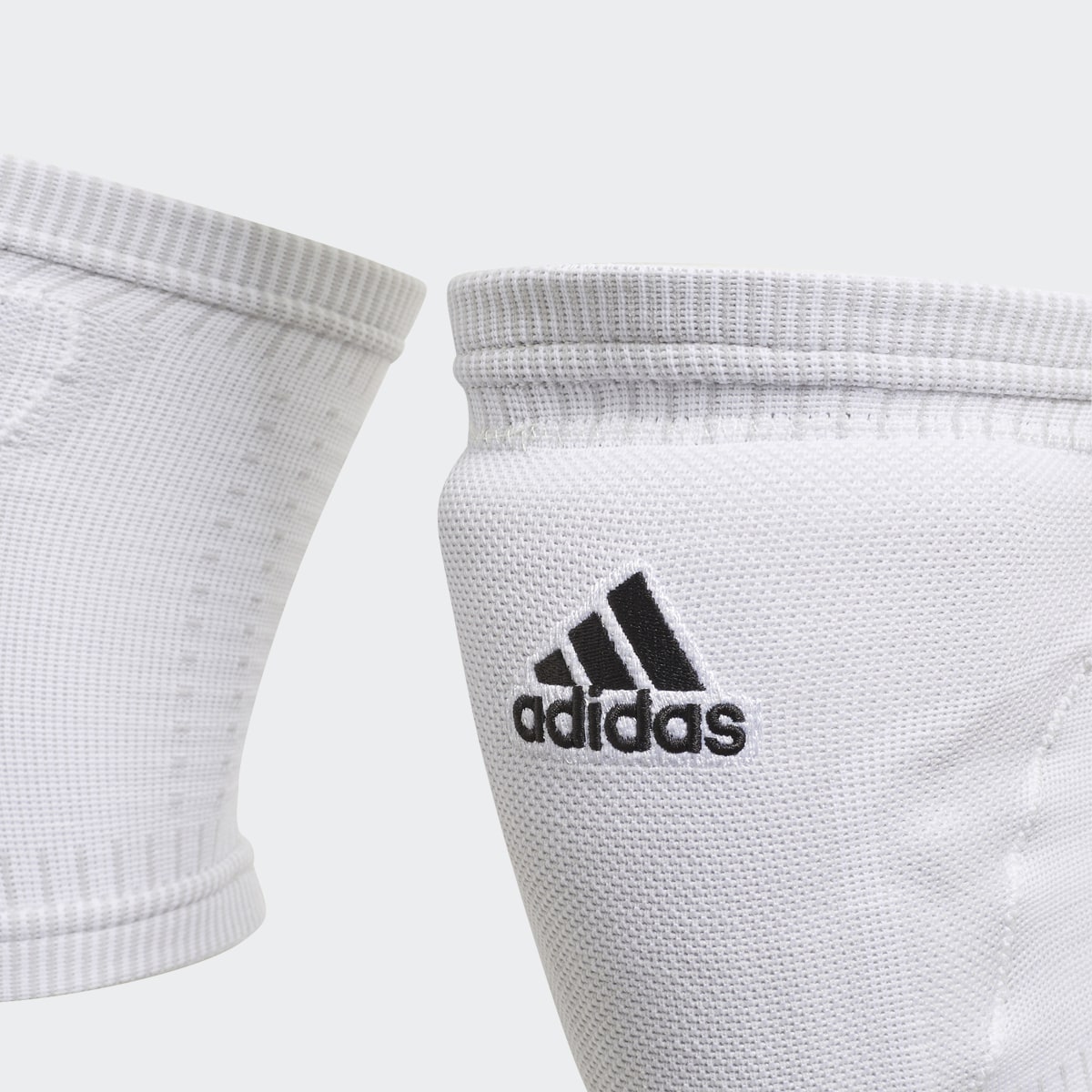 Adidas Primeknit Volleyball Kneepads. 5