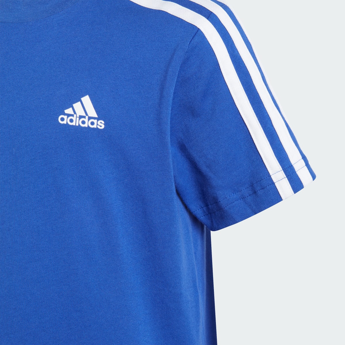 Adidas Conjunto de Playera y Shorts Essentials 3-Stripes. 6