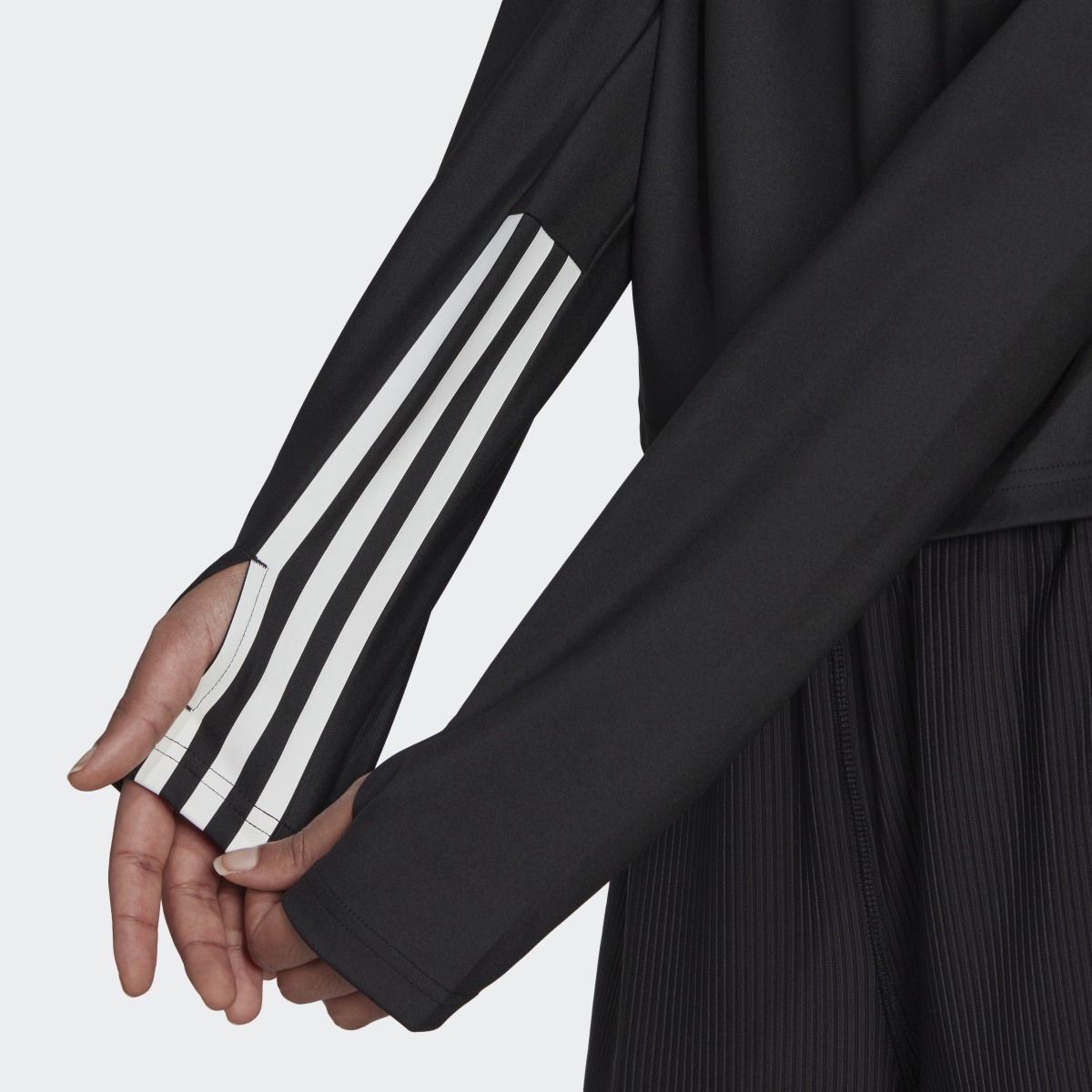 Adidas T-shirt zip 1/4 Hyperglam Cut 3-Stripes. 6
