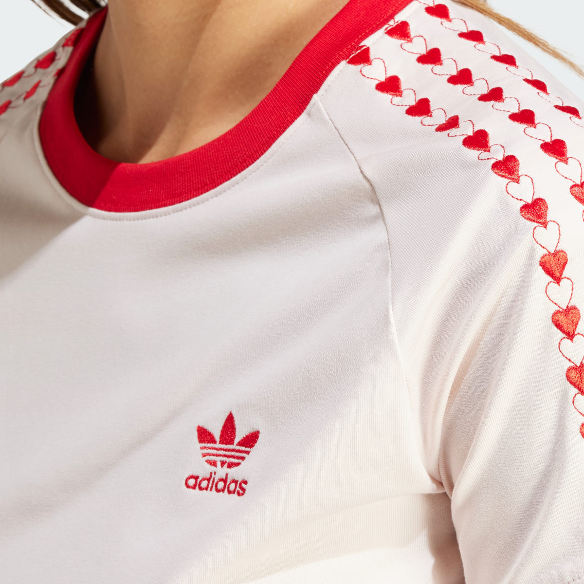 Adidas Playera Valentines. 6