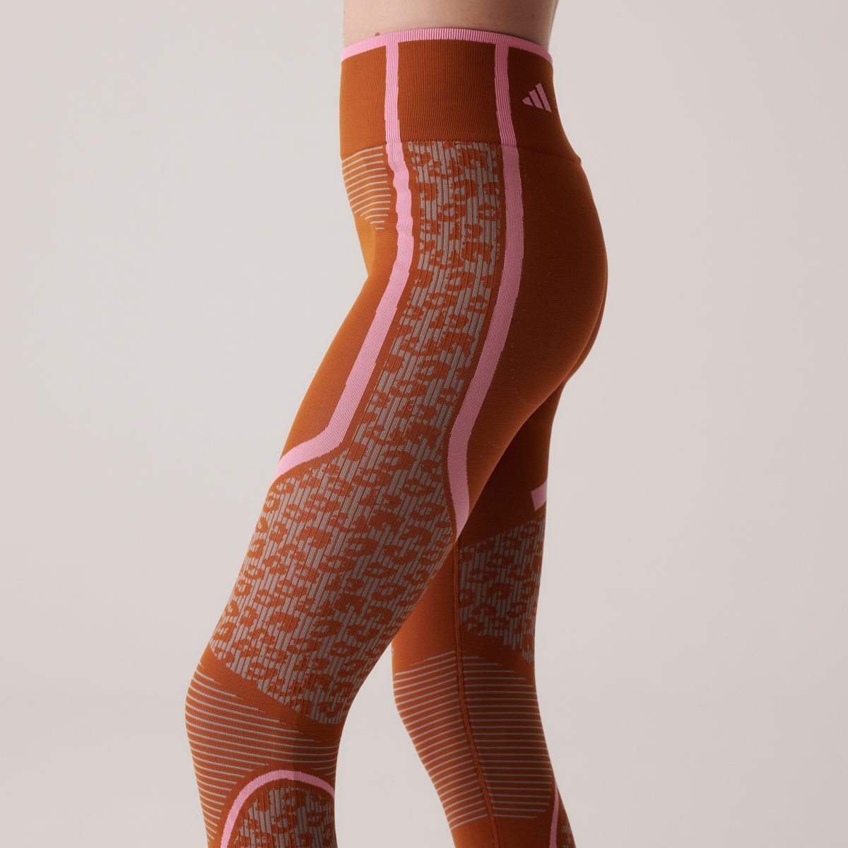 Adidas Legging sans coutures adidas by Stella McCartney TrueStrength. 7