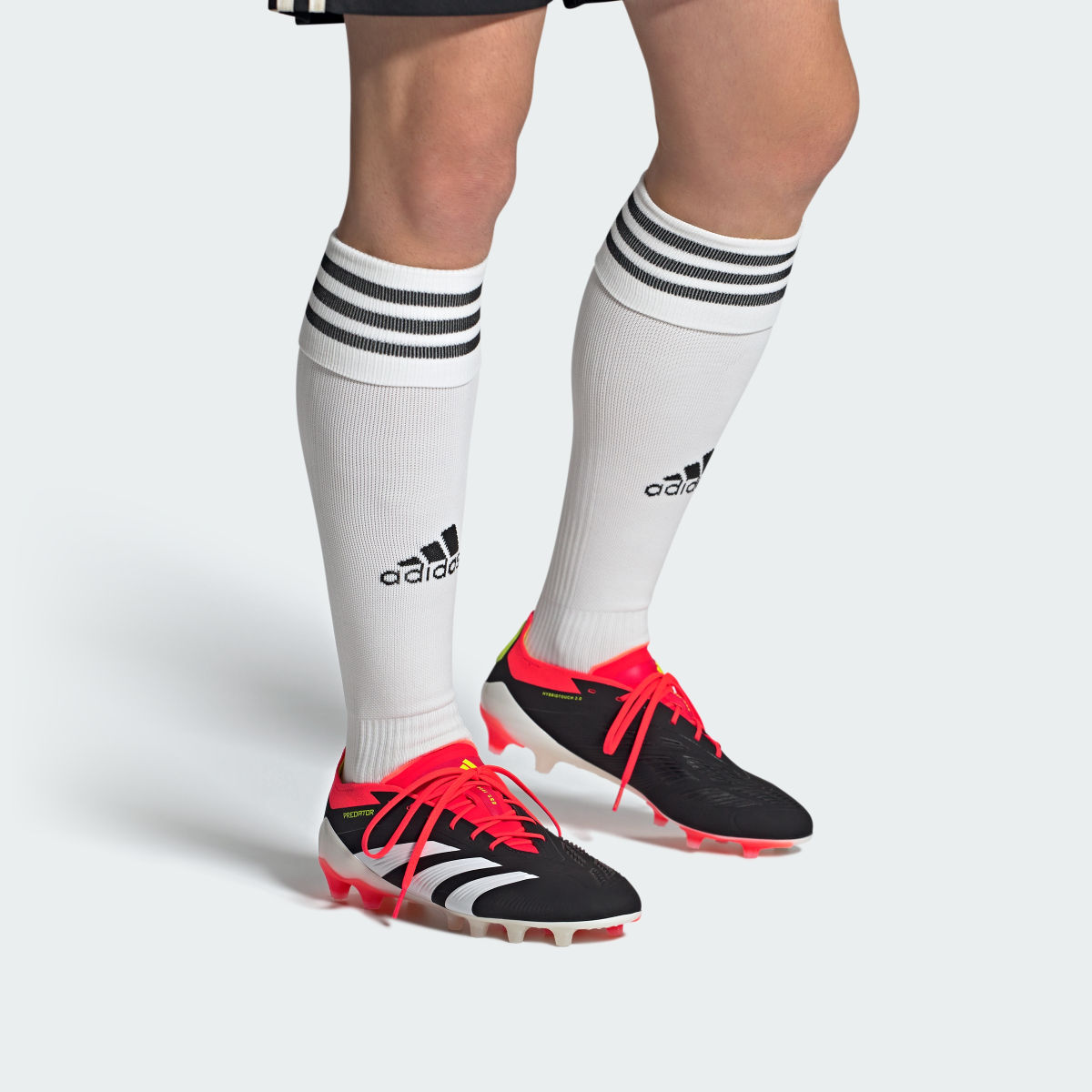 Adidas Botas de Futebol Predator 24 Elite Low – Relva artificial. 5