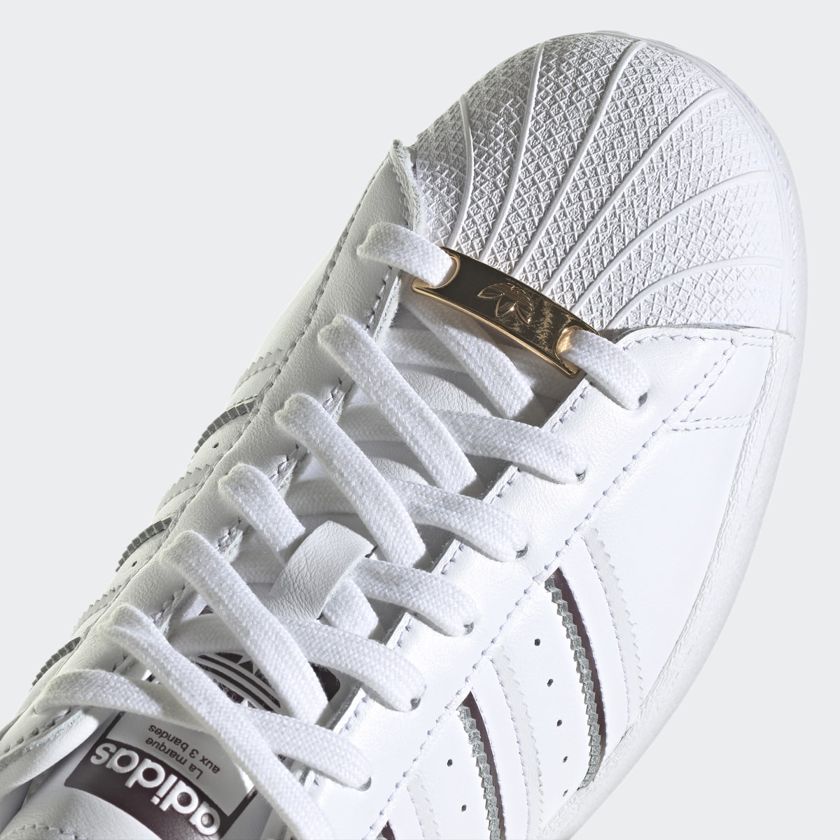 Adidas Chaussure Superstar. 9