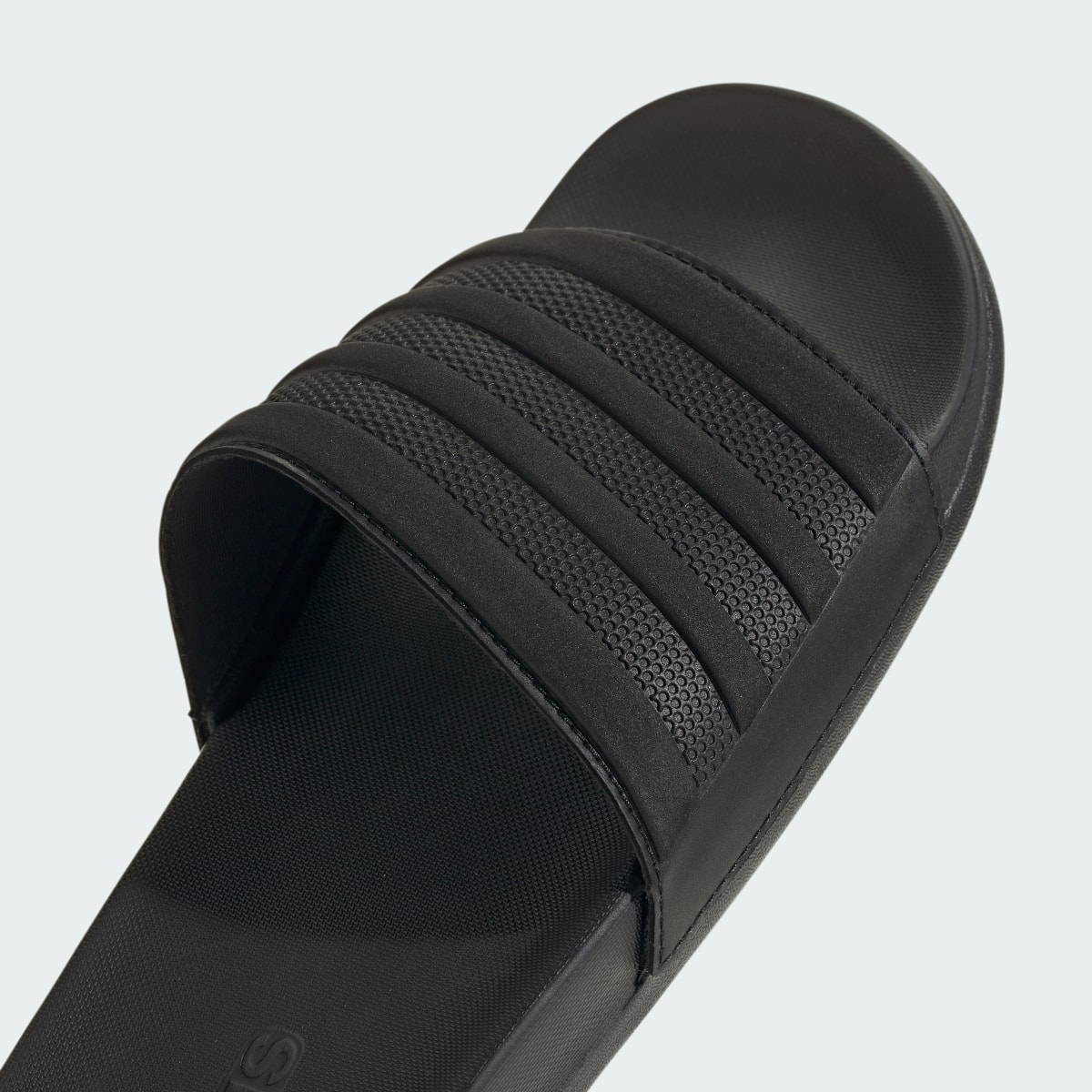 Adidas Adilette Comfort Slides. 8