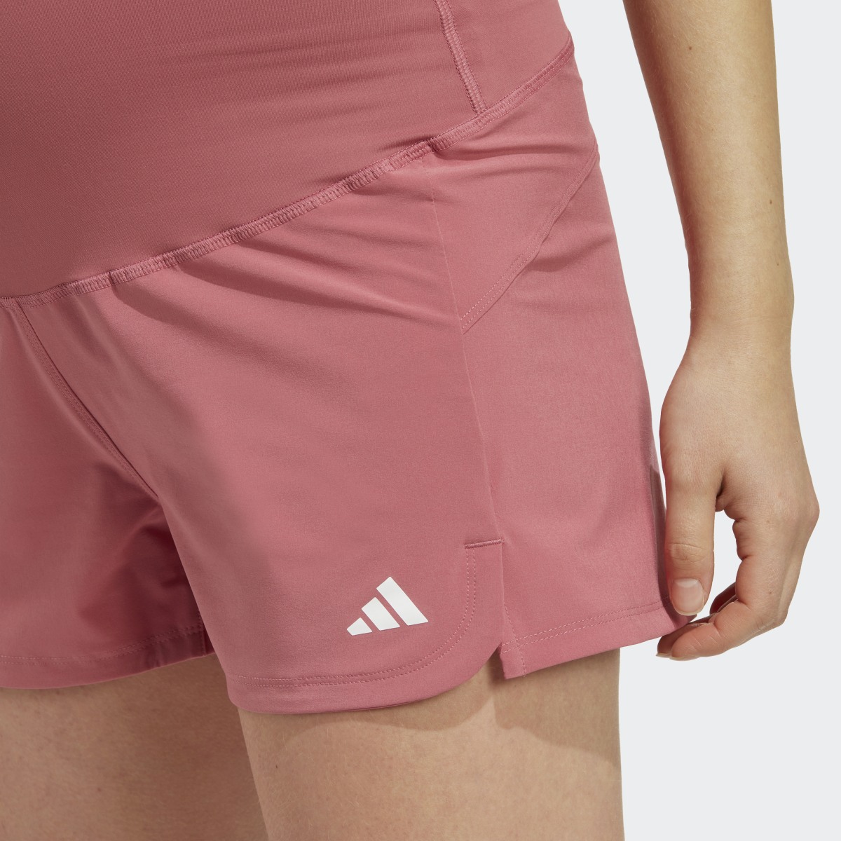 Adidas Pacer AEROREADY Train Essentials Woven Shorts (Maternity). 6