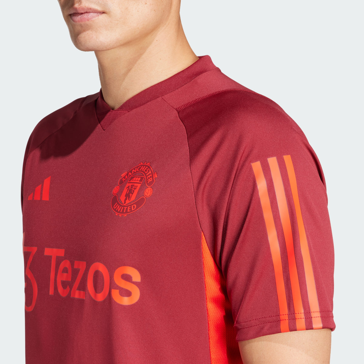 Adidas Manchester United Tiro 23 Training Jersey. 8