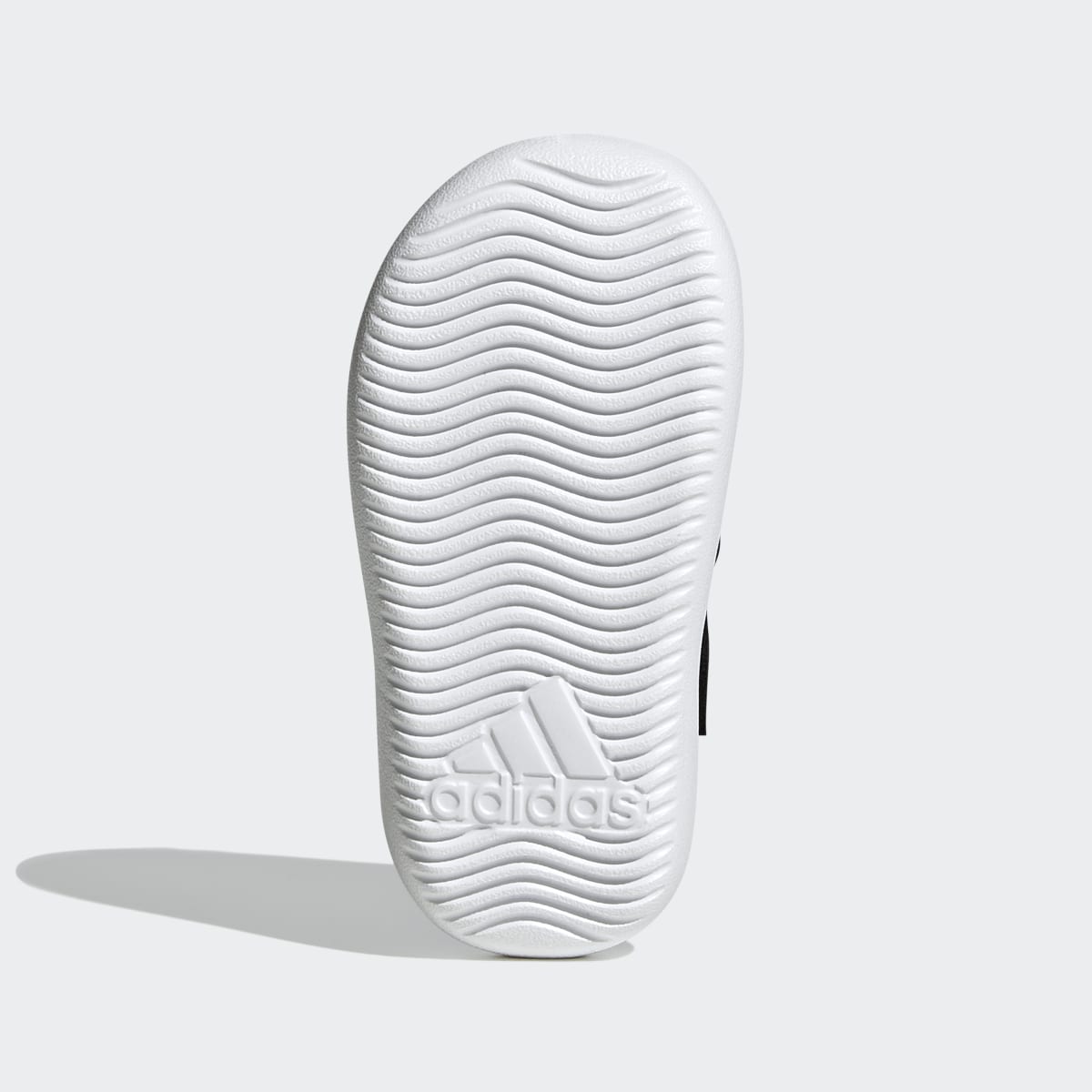 Adidas Closed-Toe Summer Water Sandale. 4