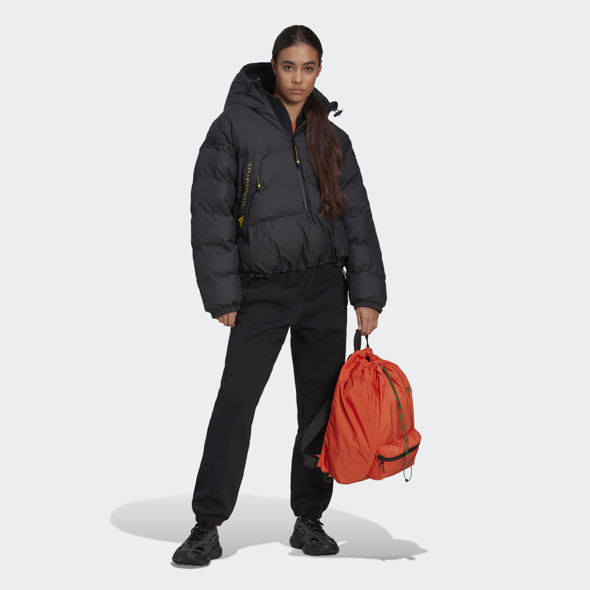 Adidas Anorak con capucha adidas by Stella McCartney Pull-On Puffa. 6