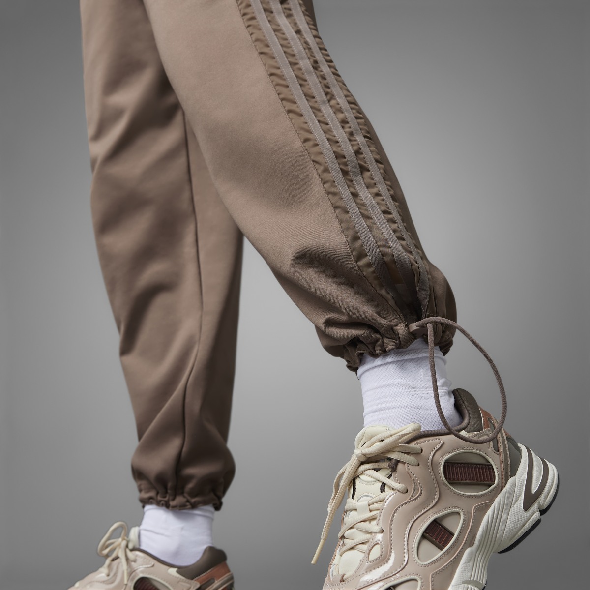 Adidas Pantaloni Always Original. 7