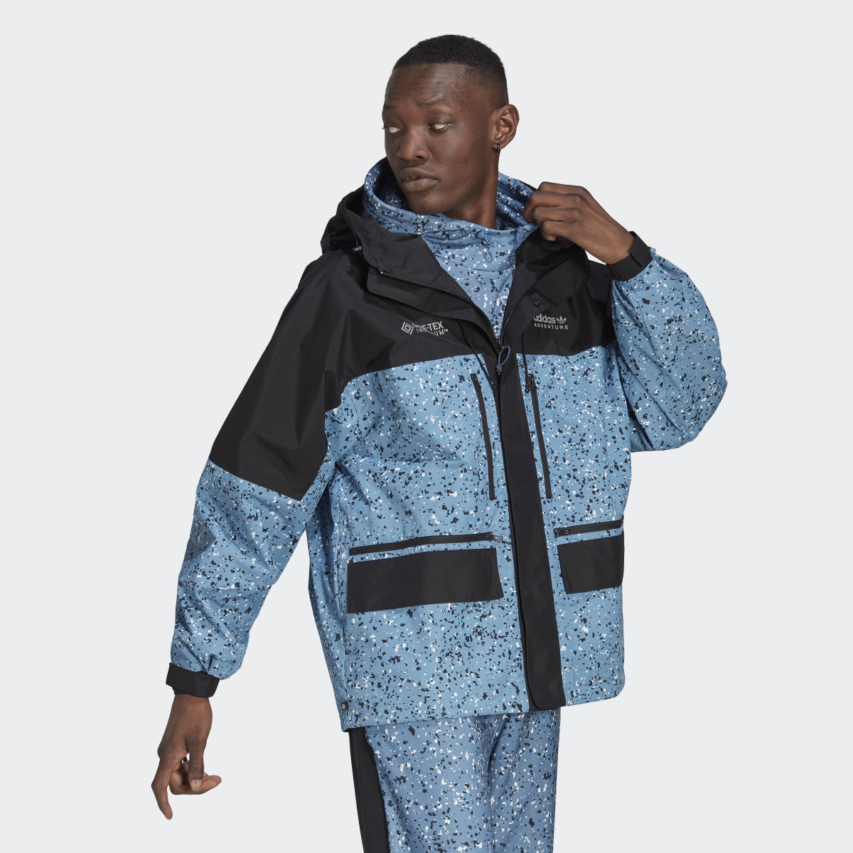 Adidas Adventure Winter Allover Print GORE-TEX Jacket. 4