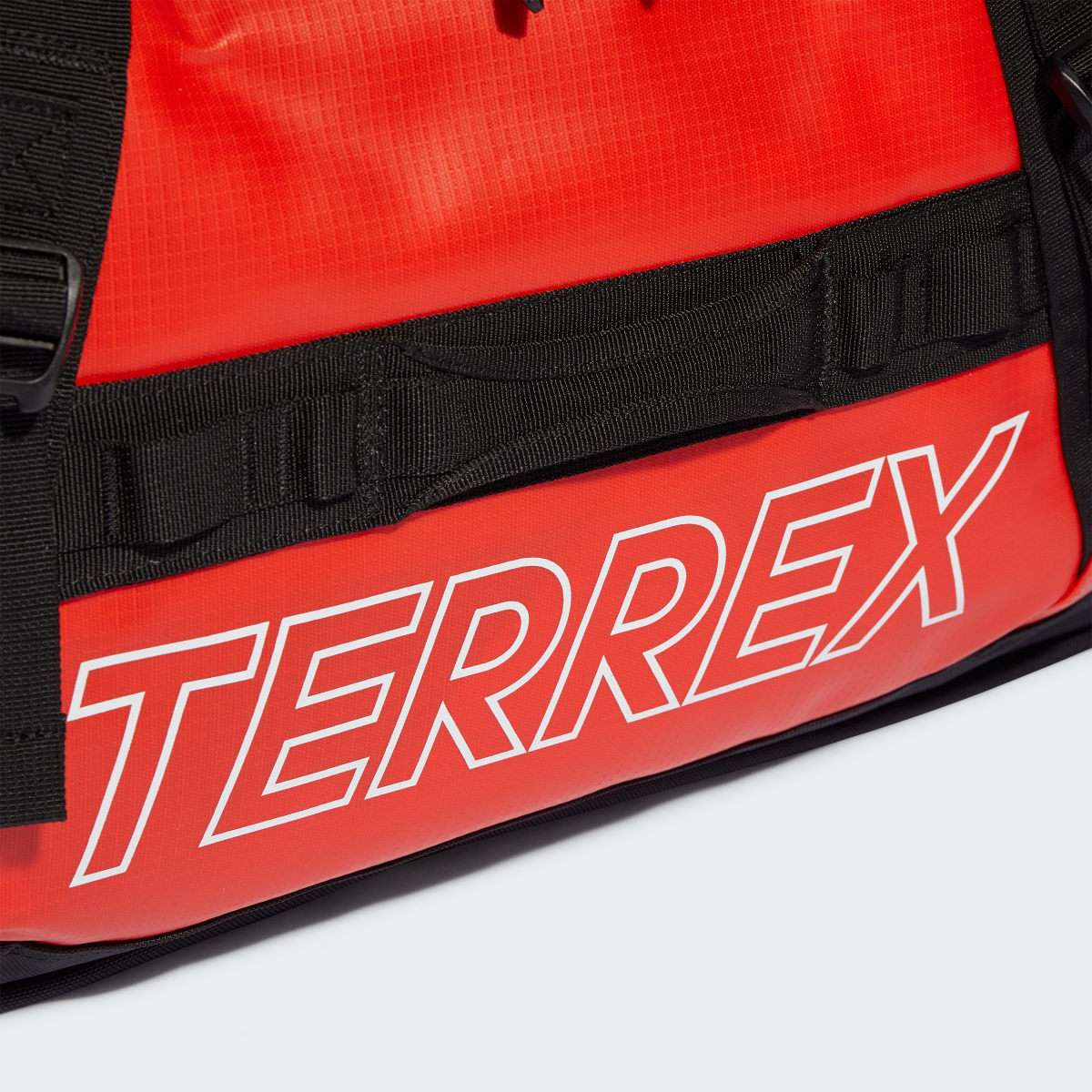 Adidas Terrex RAIN.RDY Expedition Duffel Bag Medium - 70L. 6