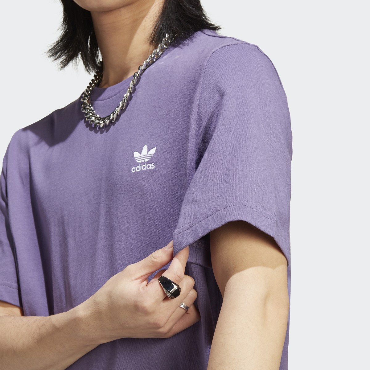 Adidas Trefoil Essentials Tee. 7