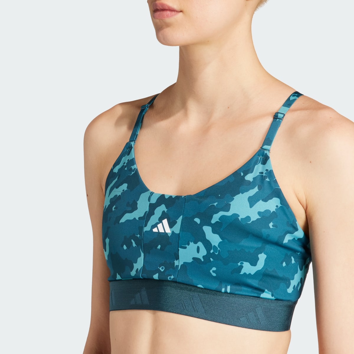 Adidas Aeroreact Training Light-Support Techfit Bra. 7