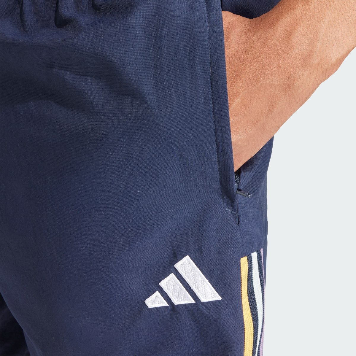 Adidas Real Madrid Tiro 23 Downtime Shorts. 7