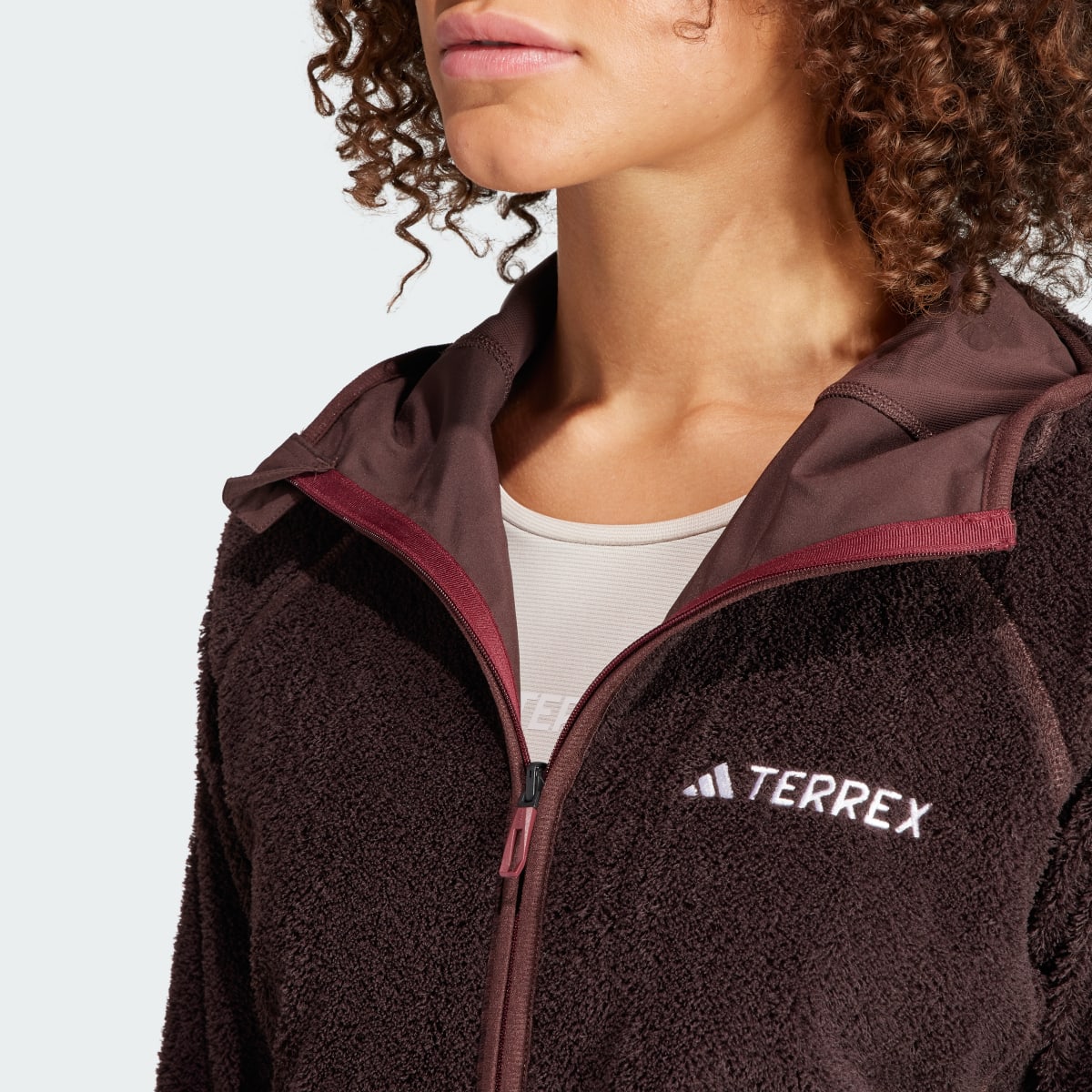 Adidas CHAQUETA CON CAPUCHA TERREX TECHROCK REVERSIBLE HIGH PILE FLEECE. 8