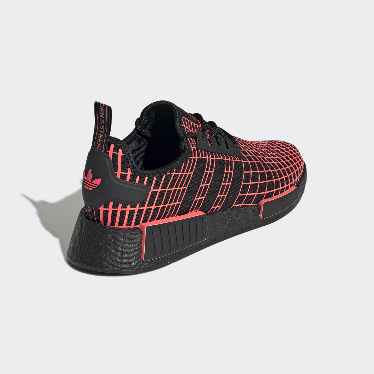 Adidas Sapatilhas NMD_R1. 6