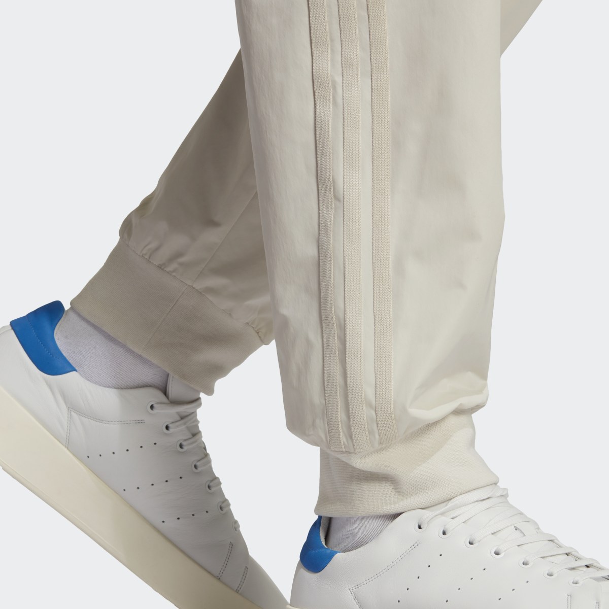 Adidas Pantalón Club Cuffed. 6