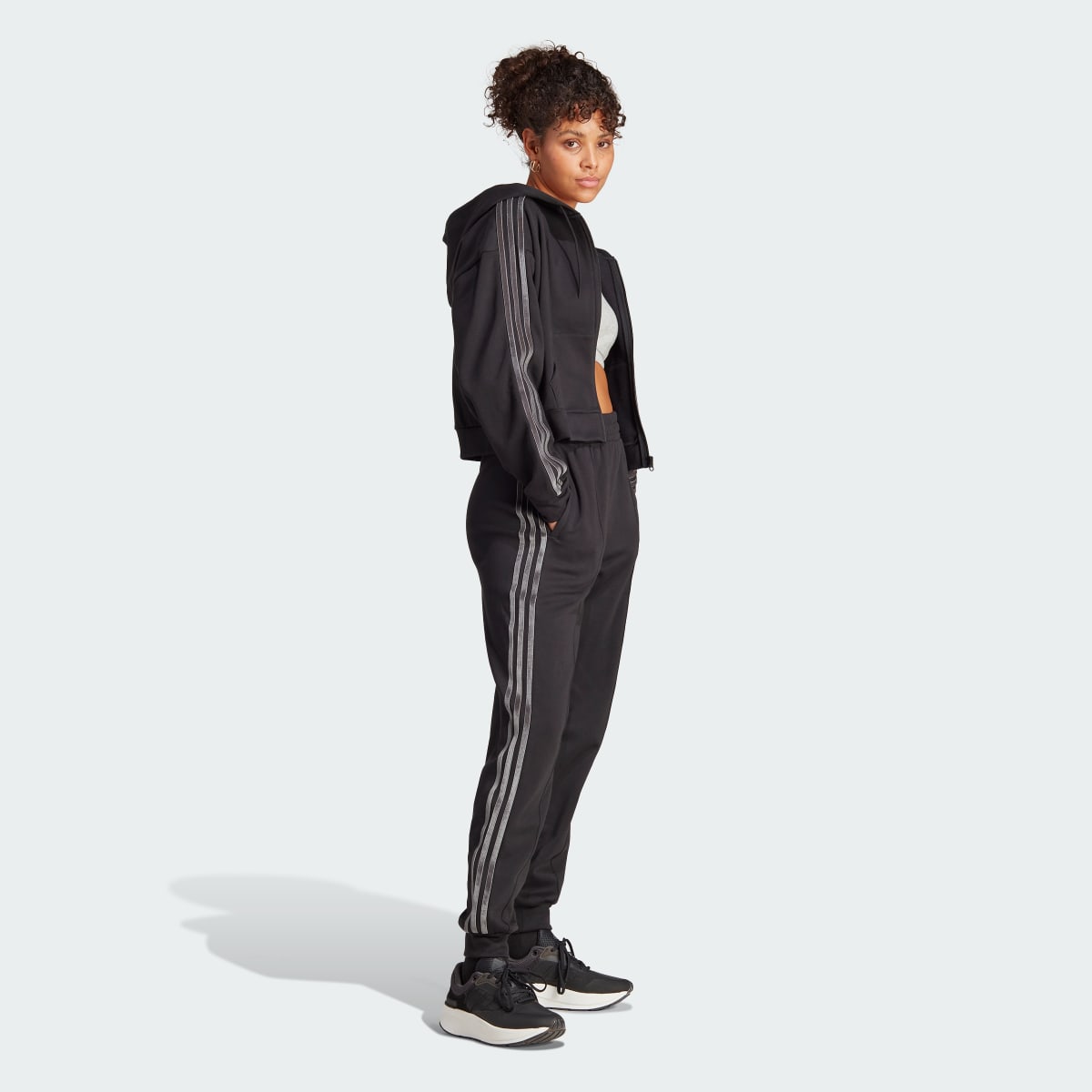 Adidas Energize Track Suit. 4