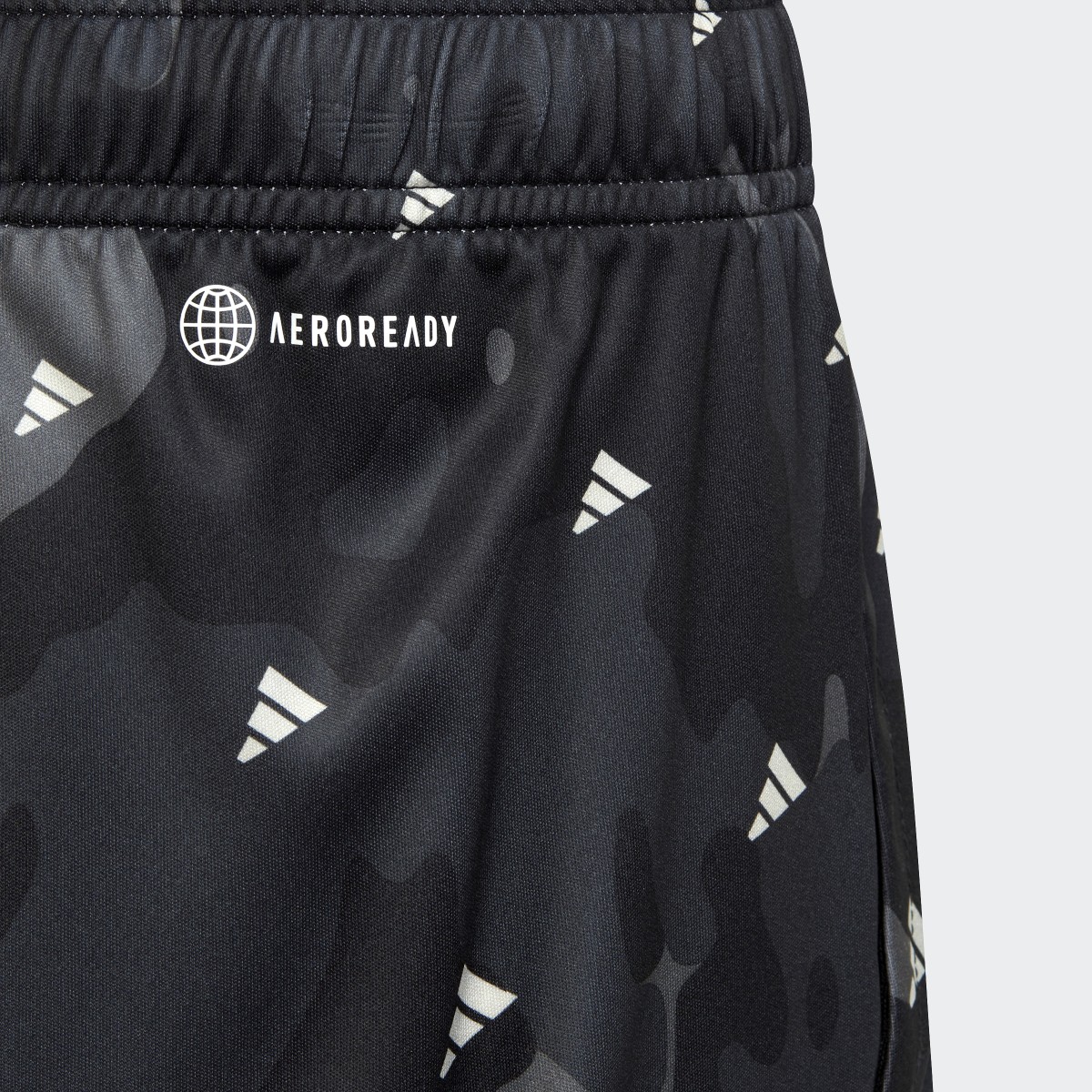 Adidas Short Train Essentials Seasonal AEROREADY Allover Print Regular-Fit. 6