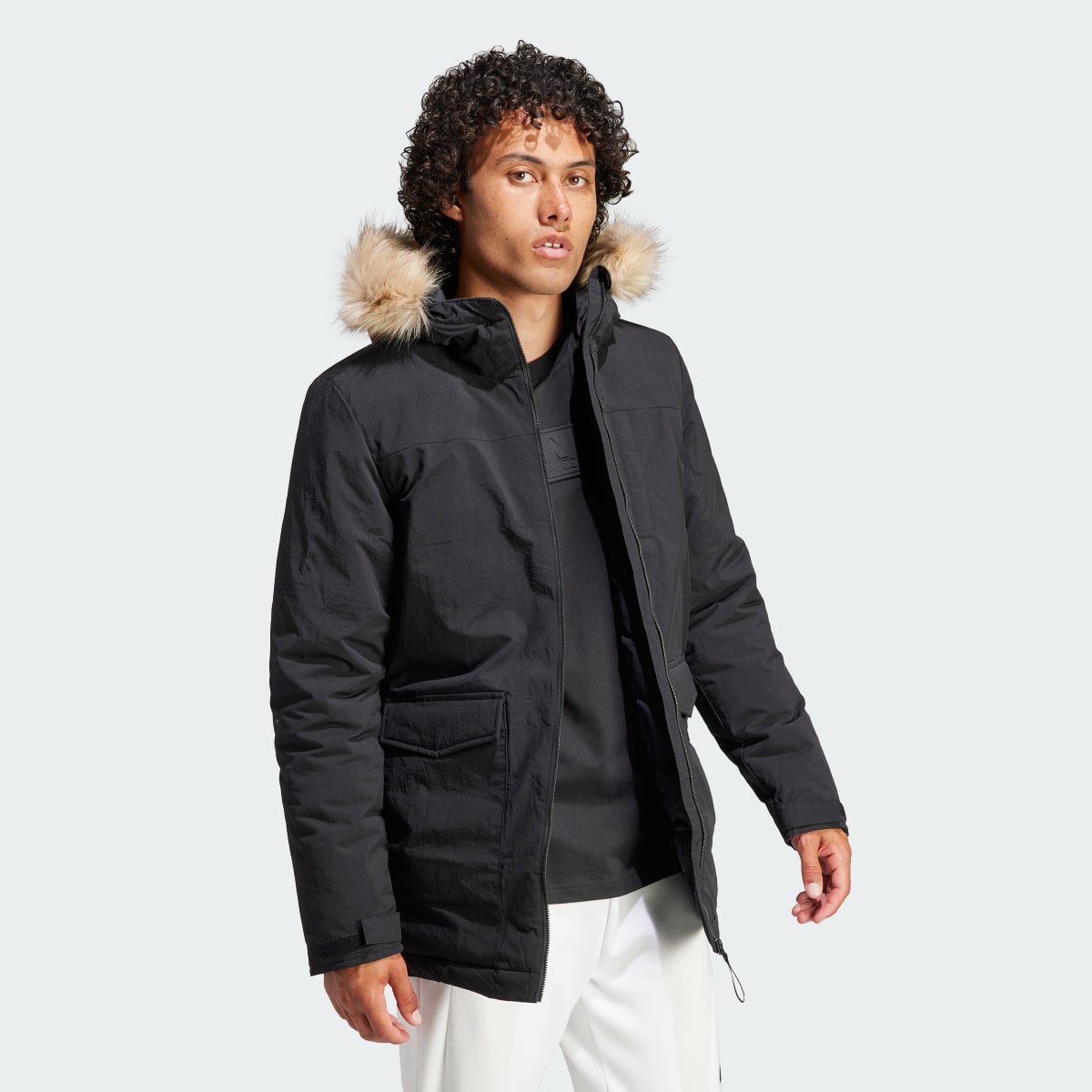 Adidas Parka con capucha Fur. 4