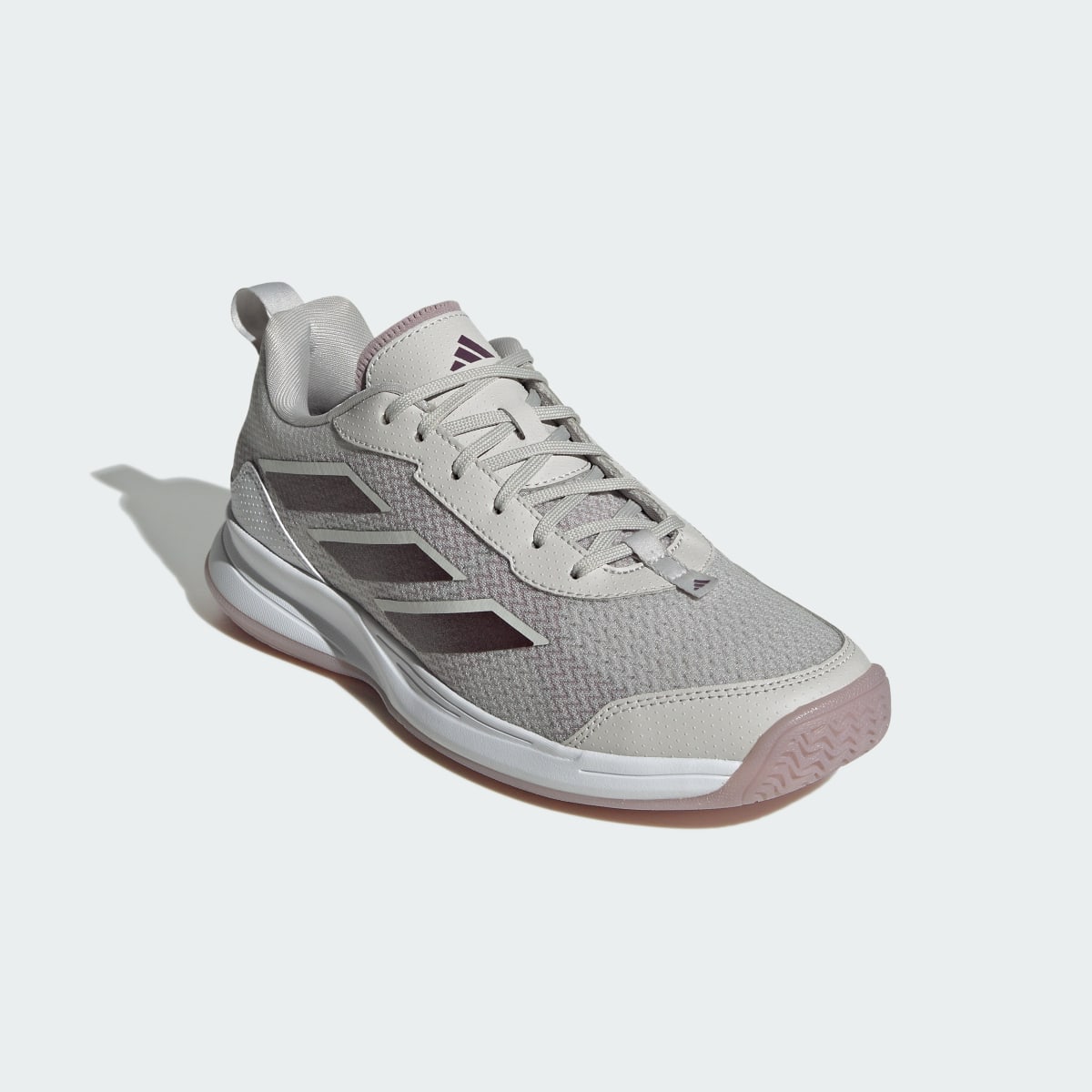 Adidas Avaflash Low Tennis Shoes. 7