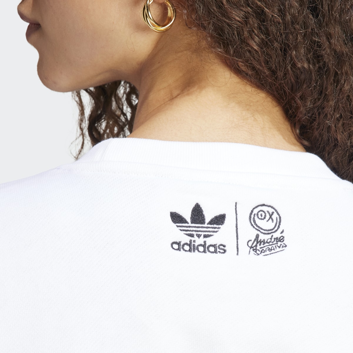 Adidas Originals x André Saraiva Sweatshirt. 8