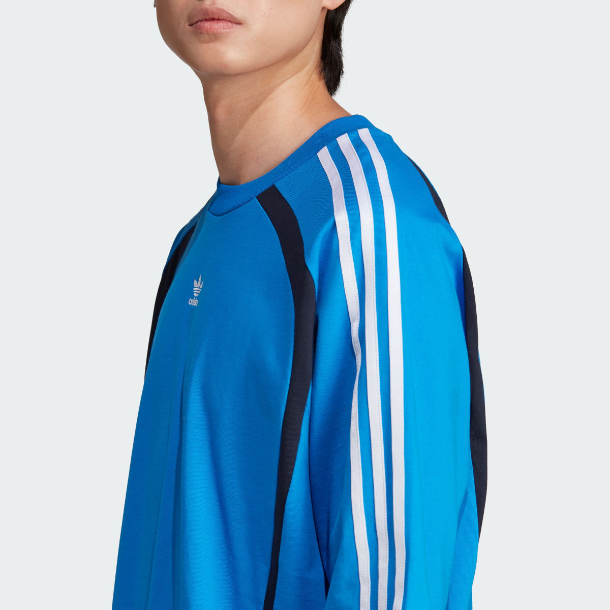 Adidas CAMISETA ADILENIUM OVERSIZED. 6