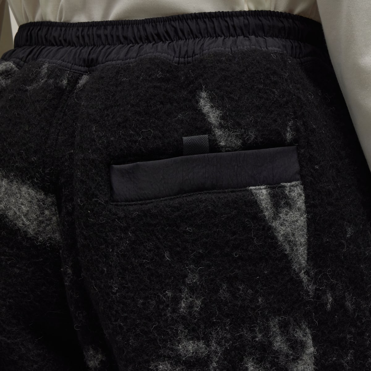 Adidas Y-3 Fuzzy Fleece Shorts. 6