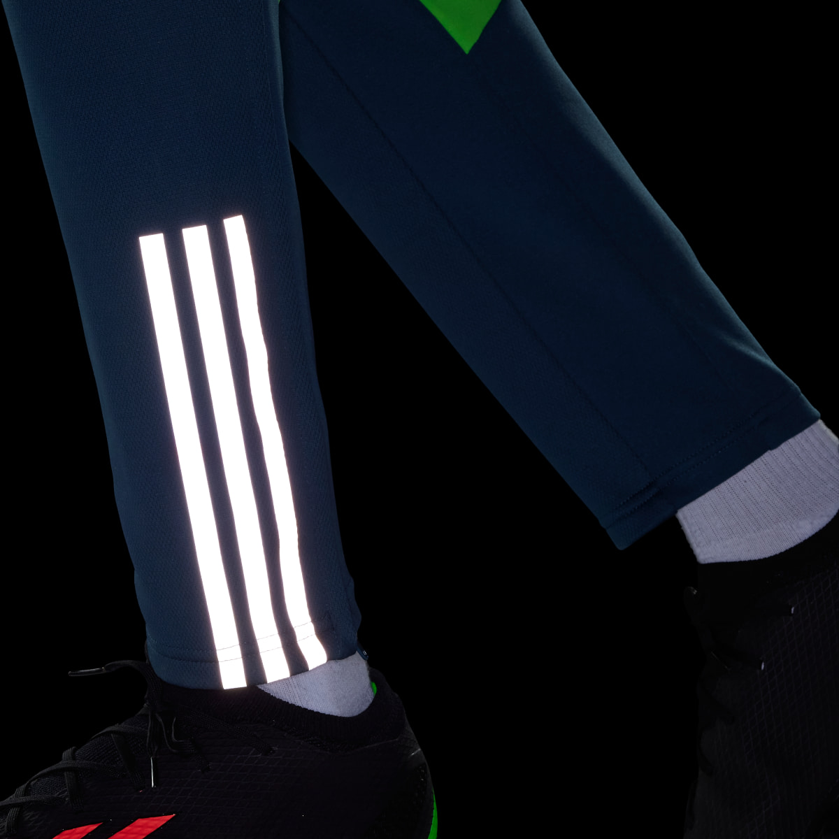 Adidas Pantaloni Tiro 23 Competition Winterized. 6