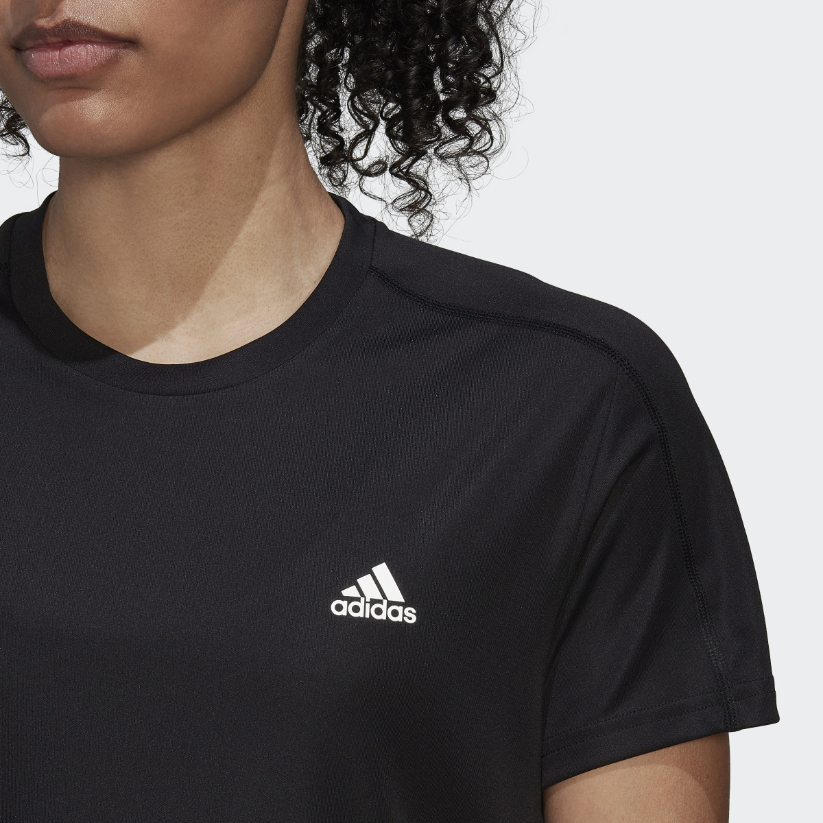 Adidas Playera de Running Run It. 6