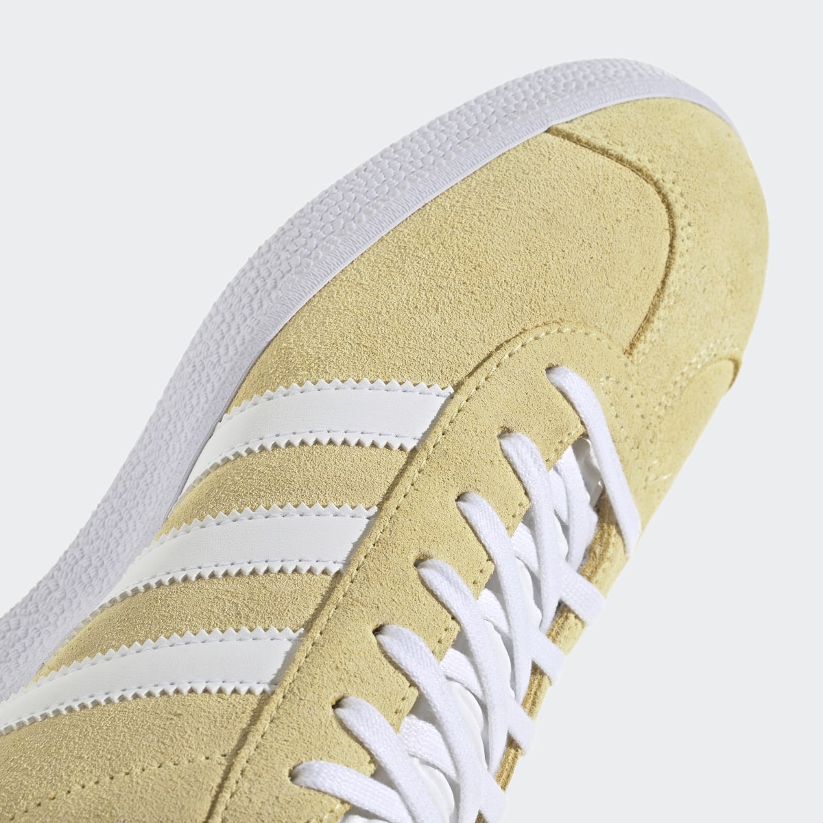 Adidas Chaussure Gazelle. 10