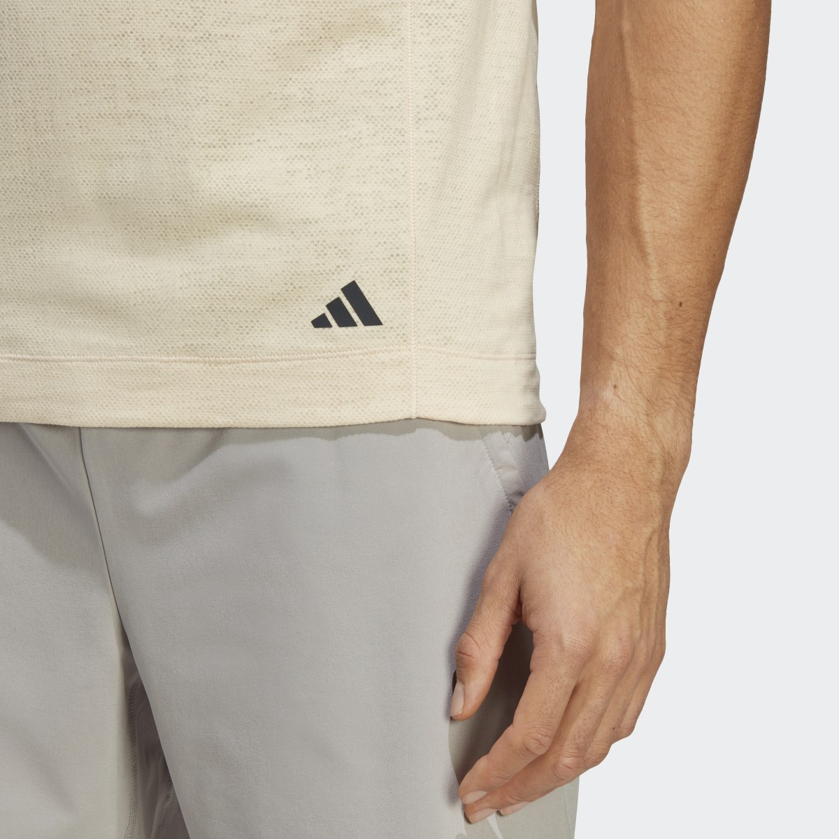 Adidas Playera de Entrenamiento Yoga. 7