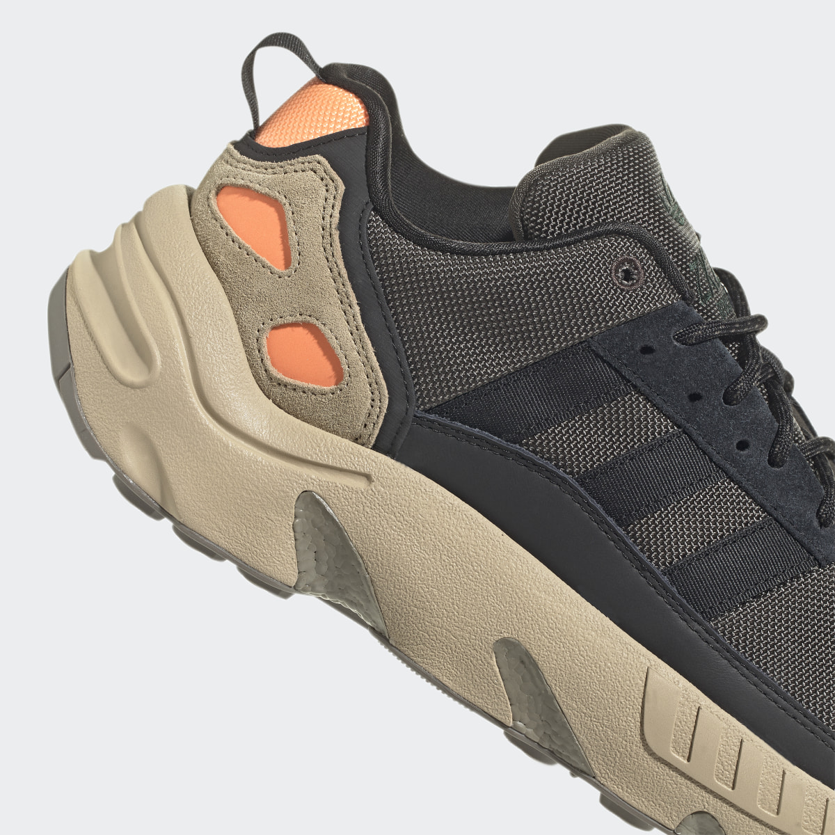 Adidas Scarpe ZX 22 BOOST. 10