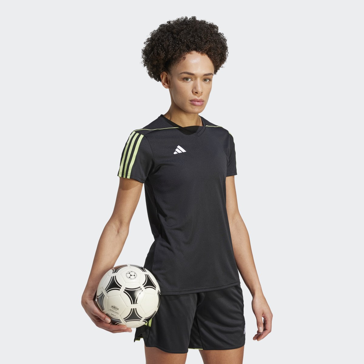 Adidas Camisola Tiro 23 League. 4